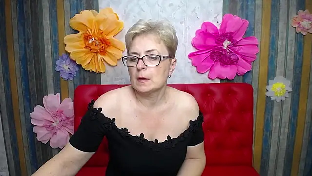 Chatroom XXX en direct de EmiliaGree