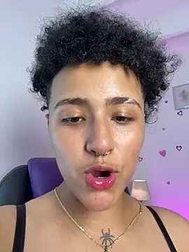 Czat XXX na żywo – LiaaMoretzz