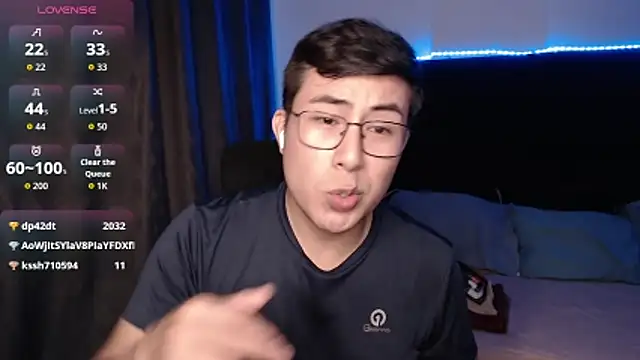 andrewmhilton_ Show Webcam