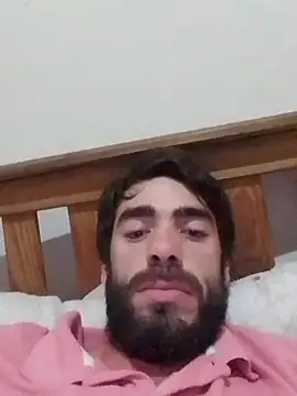 lucc051: διαδικτυακό σόου στην κάμερα