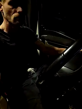 Nakeddriver1 Webcam-Show