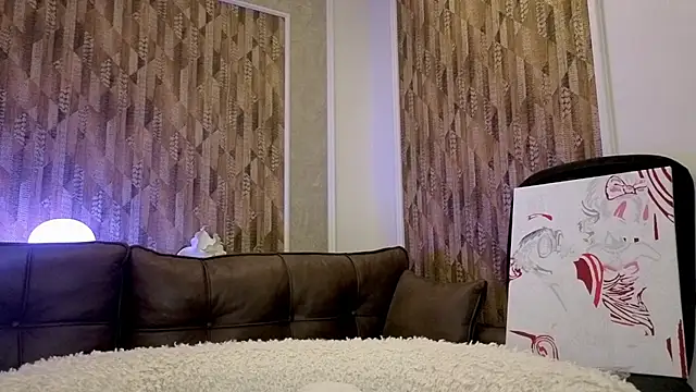 Chat XXX en directo de MiaRouge