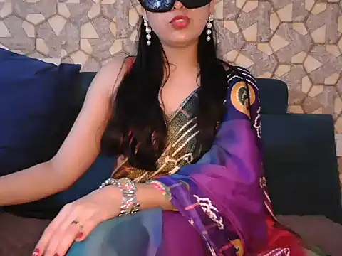 Real_Naira's Webcam Show