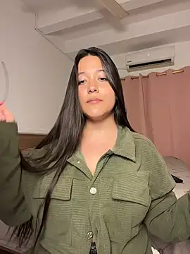 Chat XXX en directo de Nhefertary