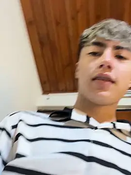 AlexanderCollman2 Show Webcam