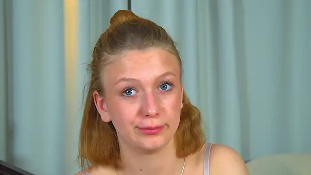 Chat +18 de BeatriceBinoche ao vivo