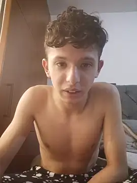 Daniel_Roy 라이브 XXX 채팅