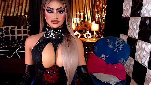 Show modela StellaPerkins na web-kameri