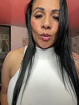 Chat +18 de saaalome_1 ao vivo