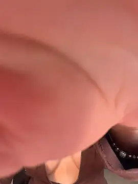 AmelieLaurent_ live XXX chat