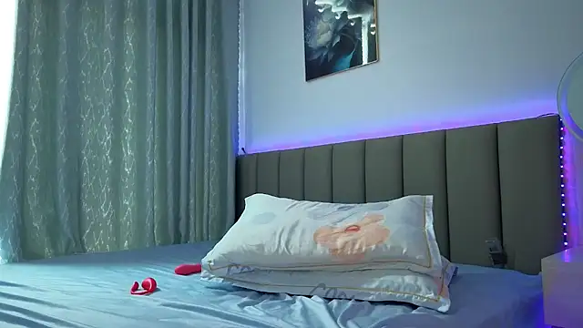 sweety_vikky live XXX chat