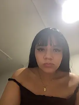 แชท XXX สดของ Katy_RoseX