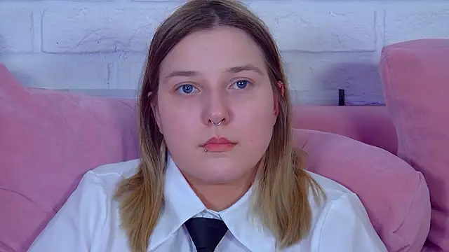 TinnaBurton's Live XXX Chat