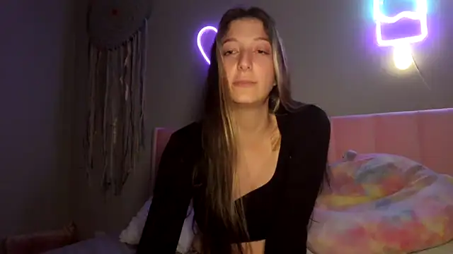 lexxxiiiloveeeのウェブカメラショー