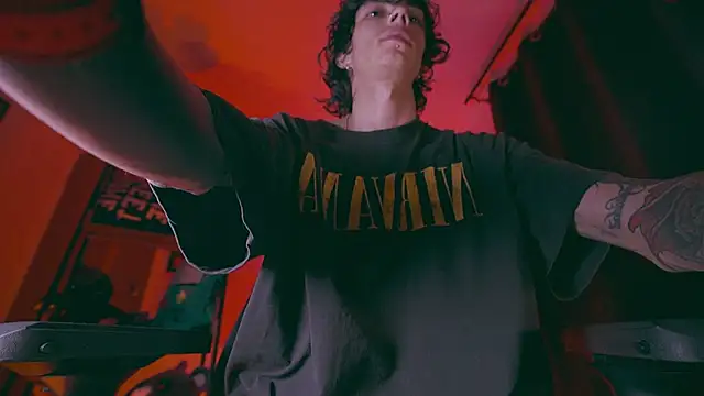 แชท XXX สดของ Olliver___y