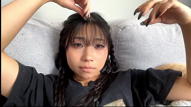 Chat XXX en directo de SweetMiaXO