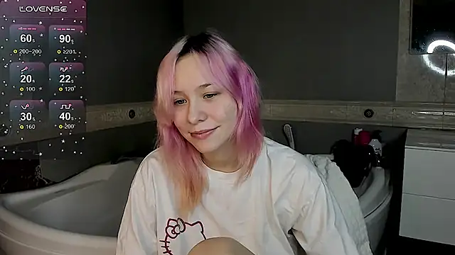 Chatroom XXX en direct de EmilyTrase