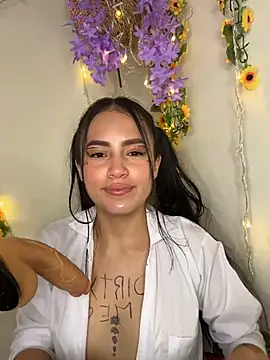 แชท XXX สดของ Antonella_guzman-1