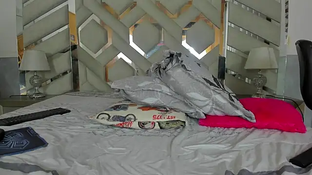 briana_wonder69xxx Show in webcam