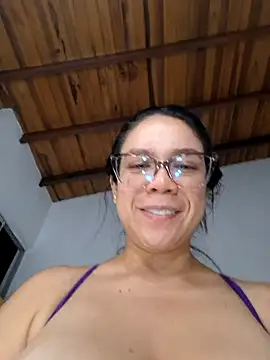 Aila_Phone Chat XXX live