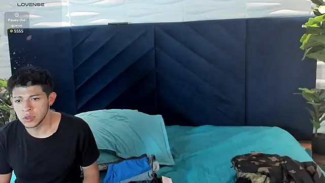 XXX chat uživo modela Zackfalcon_