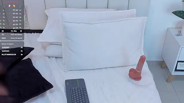 Megan_Brunette2n Live XXX chat