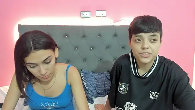 ariloe_quintero's Live XXX Chat