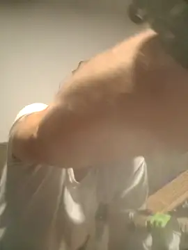 Chatroom XXX en direct de yourMasterisBored