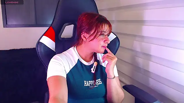 XXX chat uživo modela Vannessa__Shy