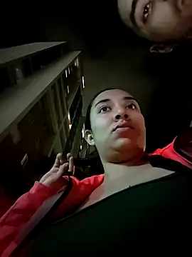 Robin_H00t_2のライブXXXチャット