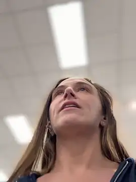 Chat XXX en directo de lunagirl13