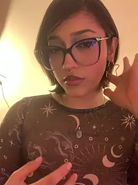 LilithMonette Adlı Modelin Canlı XXX Sohbeti