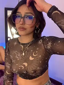 دردشة LilithMonette الجنسية المباشرة