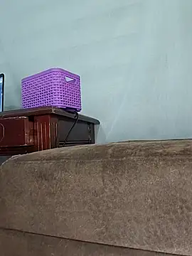 Chat XXX ao vivo de estrella_tasty