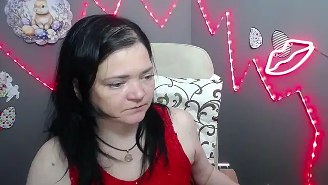 LauraFinn Live XXX-Chat