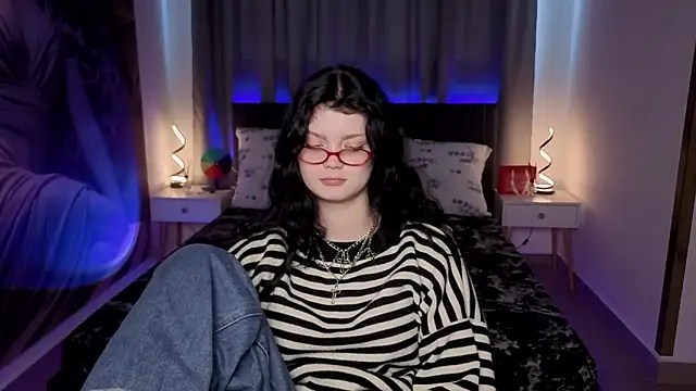 MileyRood: онлайн-секс-чат