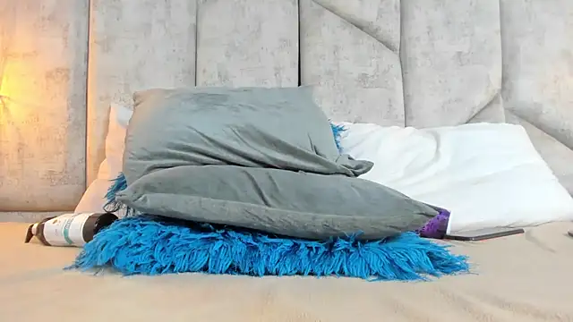 AshleyHill2 élő XXX-chatje