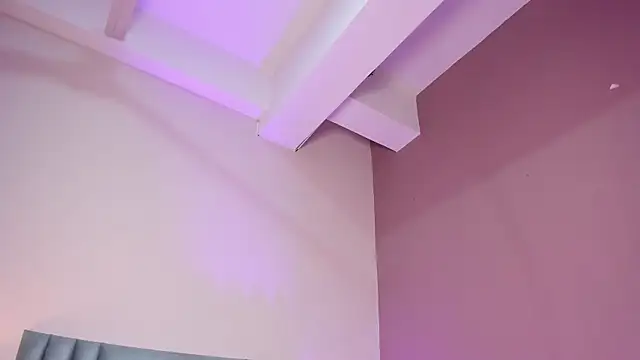 Zamira_Taylor élő XXX-chatje