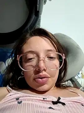 Chat XXX en directo de linda-schmidt