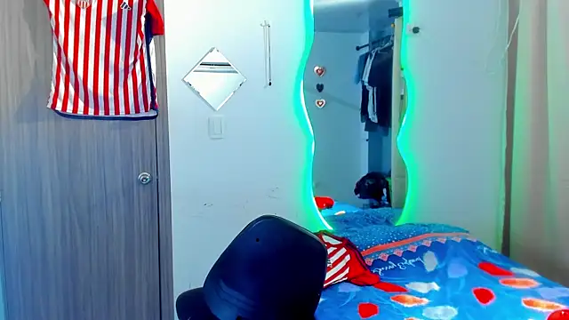 Kris_Khalifa69 现场XXX聊天