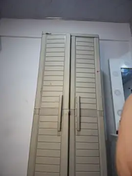 Sarahballiston_ Show in webcam