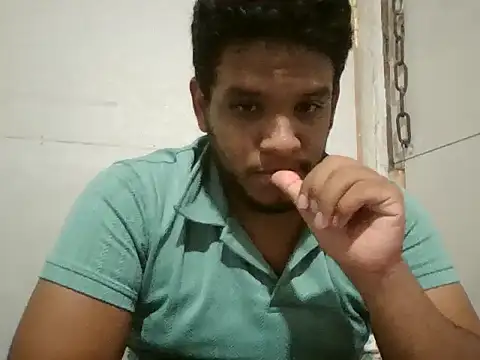 josecamsex27's Live XXX Chat