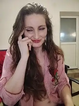 Chat XXX en directo de CrazyMaya39