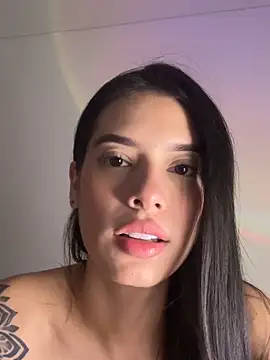 Chat +18 de Giiasteele ao vivo