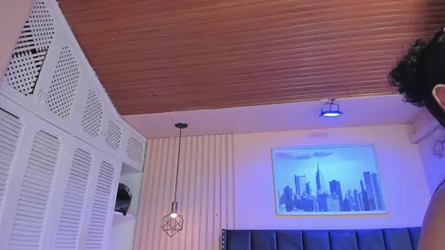 viiolett_lee's Live XXX Chat