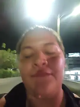 Adina_Skaly Adlı Modelin Canlı XXX Sohbeti