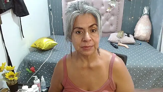 Czat XXX na żywo – lalisha_96