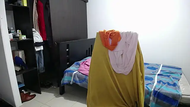 Chat +18 de axel_rios_ ao vivo