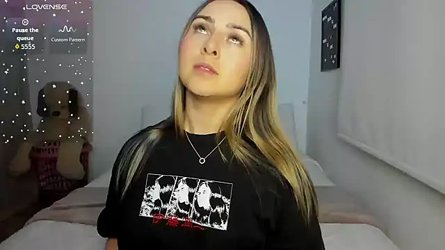 Živý XXX chat sophie_morenoo