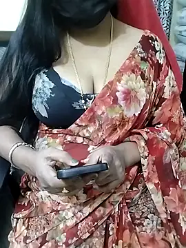 โชว์เว็บแคมของ sravyasexyy